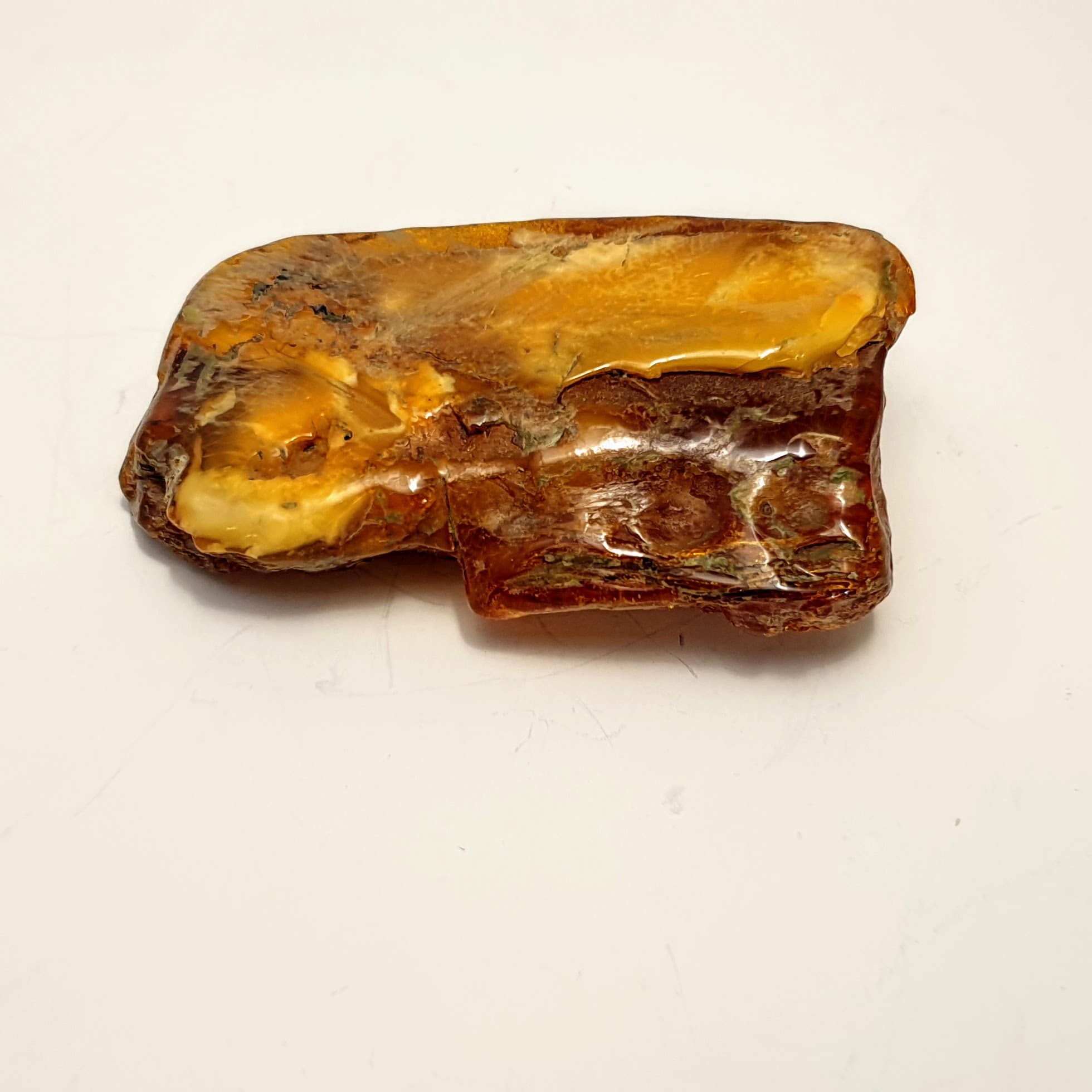 Okazy, kamienie, minerały